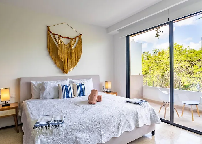 Menesse Aparthotel